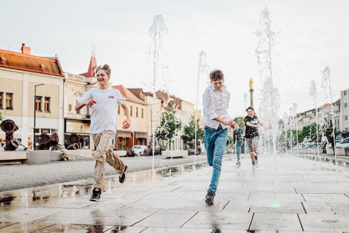 školní třídní focení G8MB Mladá Boleslav fotograf FotoIvetK lifestyle